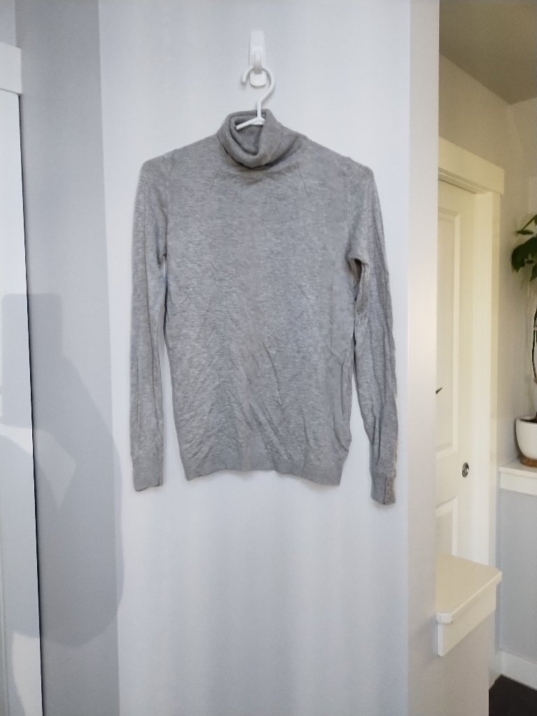 Pull And Bear Lightweight Turtleneck Sweater